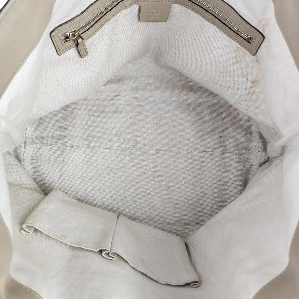 Gucci Microguccissima Leather Tote Bag - Picture 9 of 16